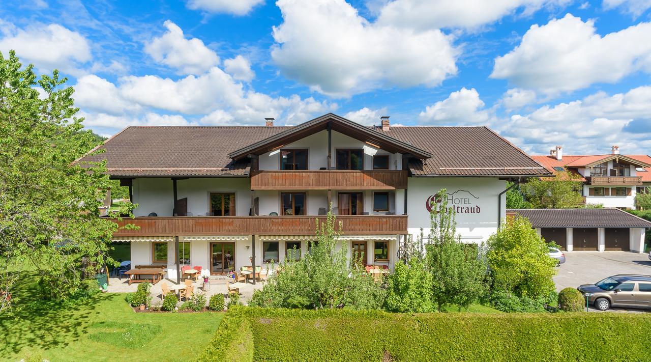 Kleines Hotel Edeltraud Aschau im Chiemgau Exteriér fotografie